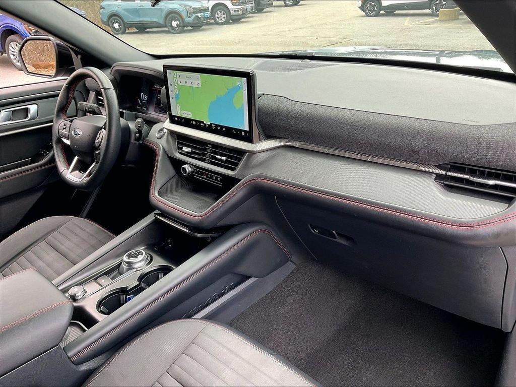 used 2025 Ford Explorer car, priced at $40,696