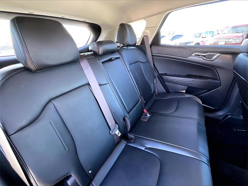 used 2023 Kia Sportage Hybrid car, priced at $22,423