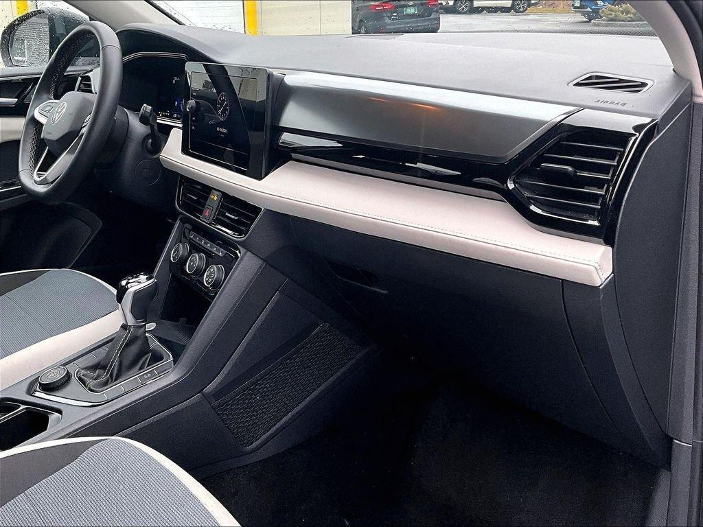 used 2025 Volkswagen Taos car