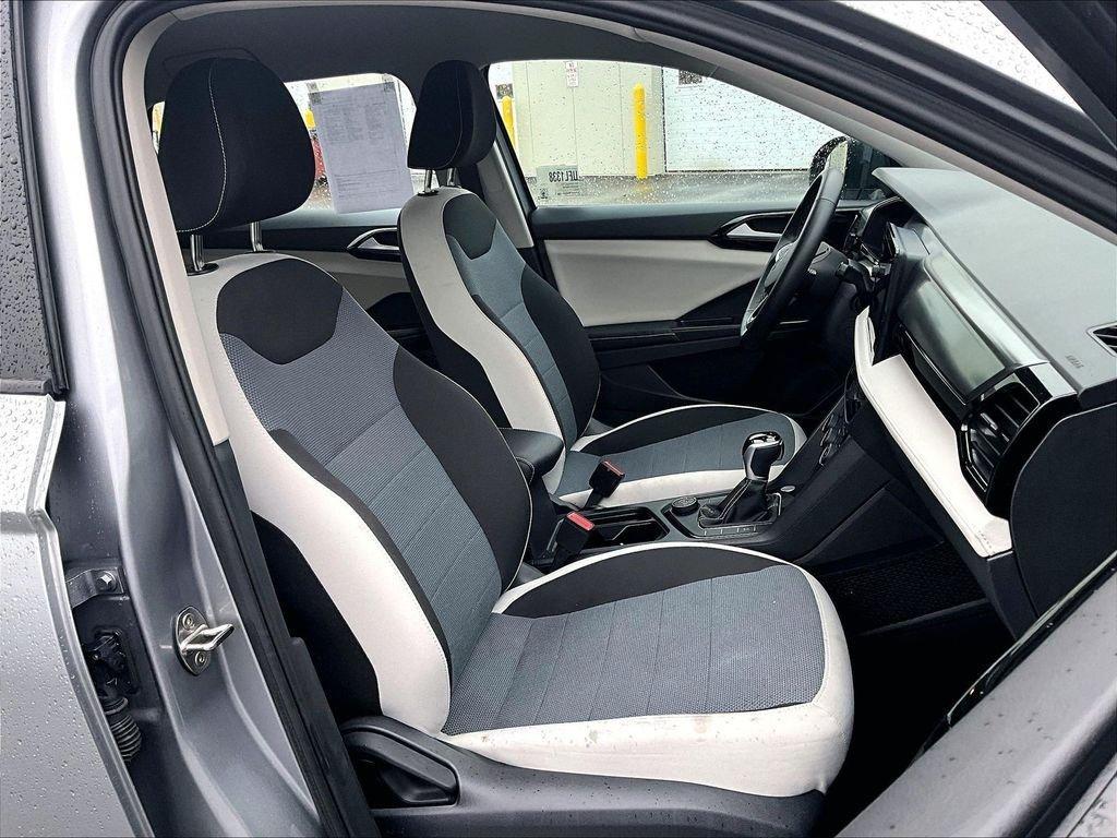 used 2025 Volkswagen Taos car