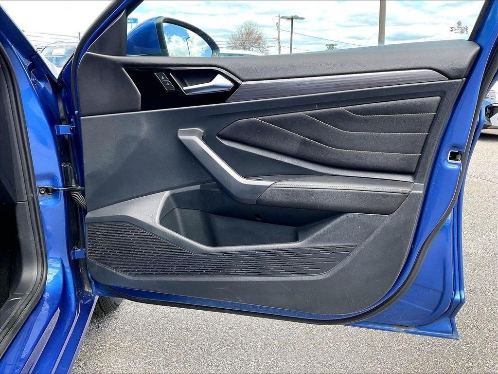 used 2023 Volkswagen Jetta car, priced at $21,326