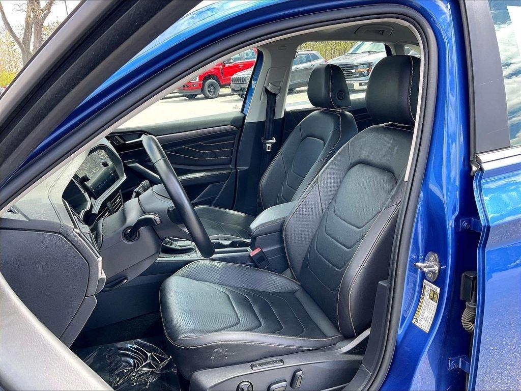 used 2023 Volkswagen Jetta car, priced at $21,326
