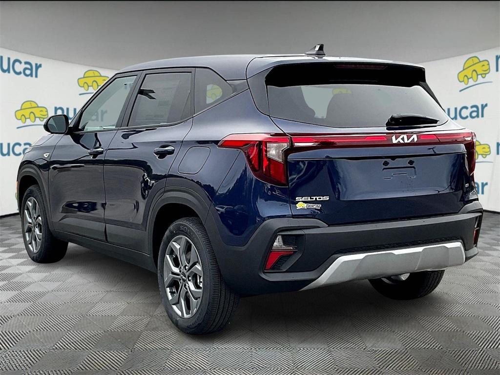 new 2026 Kia Seltos car, priced at $23,395