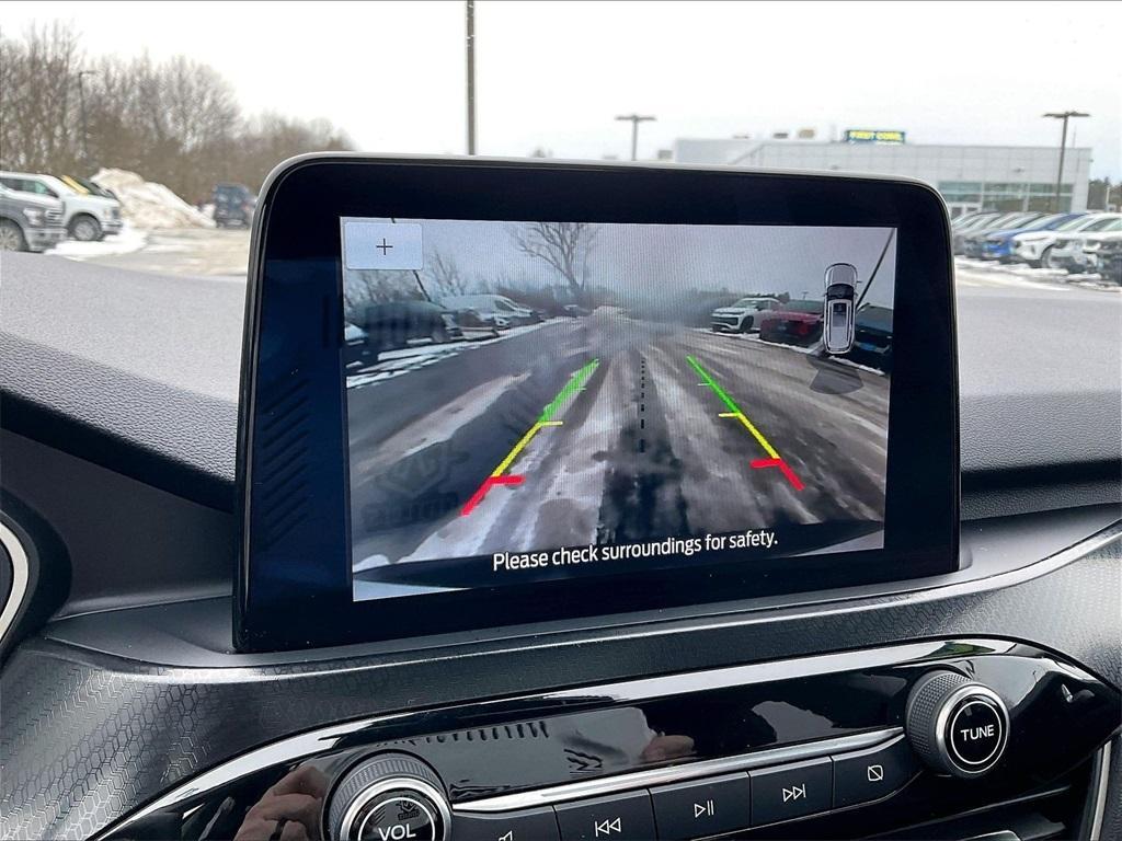 used 2022 Ford Escape car, priced at $21,923