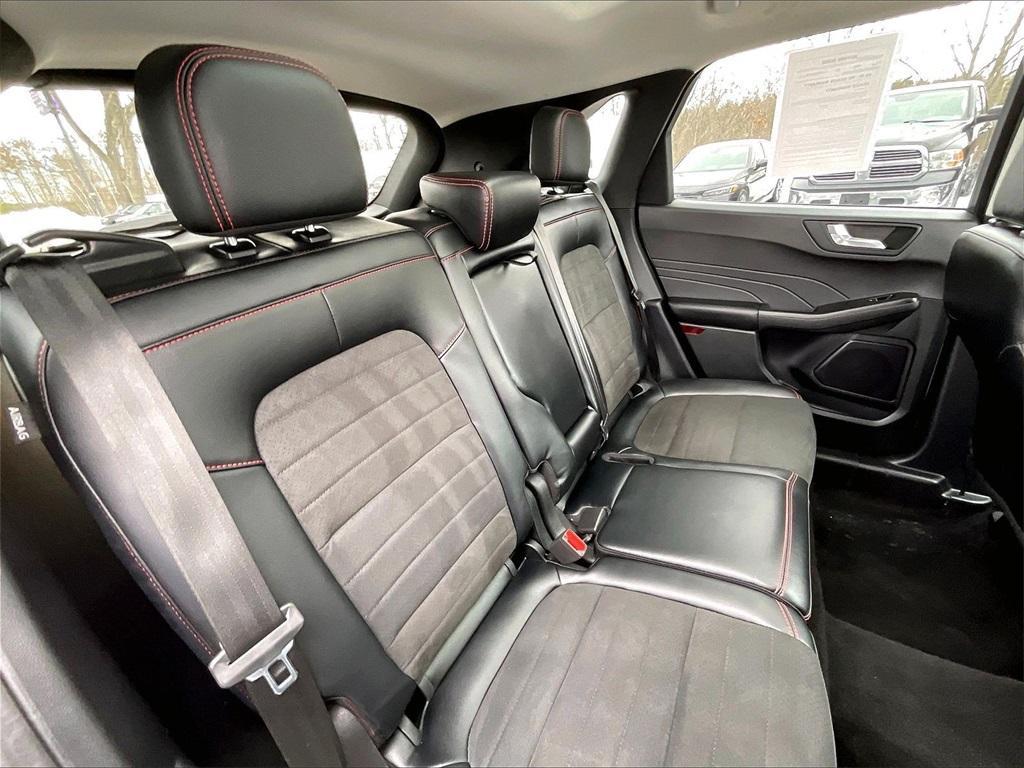 used 2022 Ford Escape car, priced at $21,923