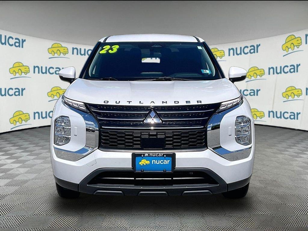 used 2023 Mitsubishi Outlander car, priced at $23,662