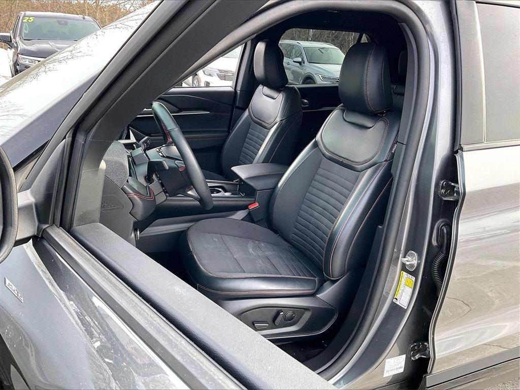 used 2025 Ford Explorer car, priced at $37,223