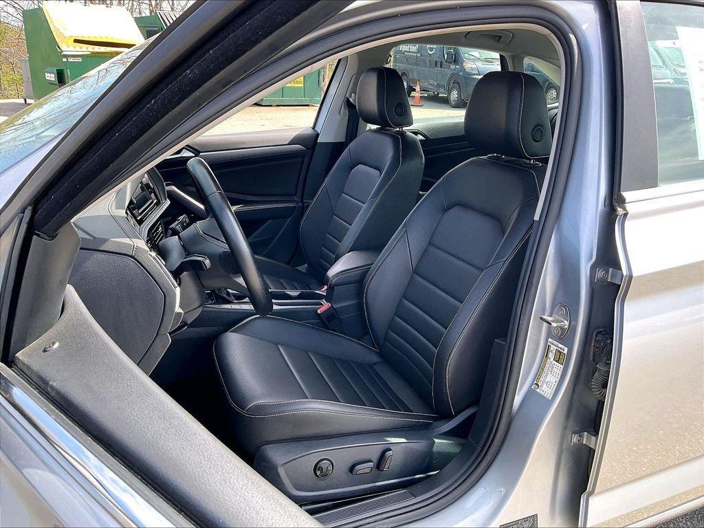 used 2024 Volkswagen Jetta car, priced at $19,666