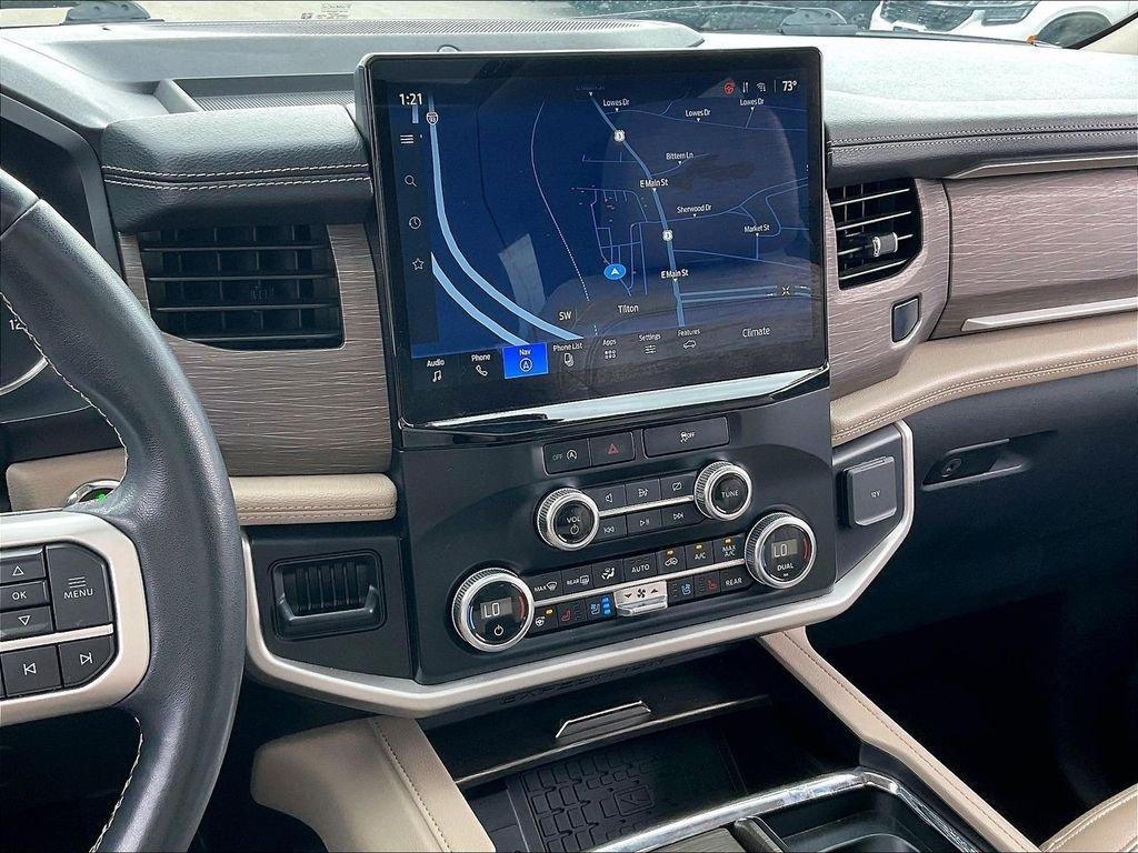 used 2024 Ford Expedition car, priced at $42,026