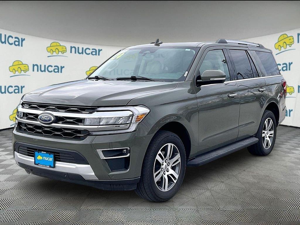 used 2024 Ford Expedition car, priced at $42,026