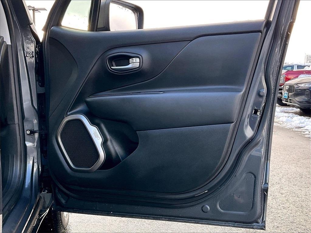 used 2022 Jeep Renegade car, priced at $17,623