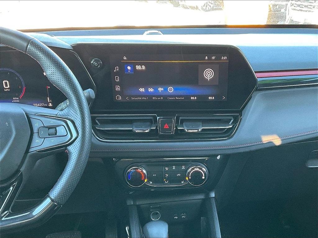 used 2024 Chevrolet TrailBlazer car, priced at $23,423