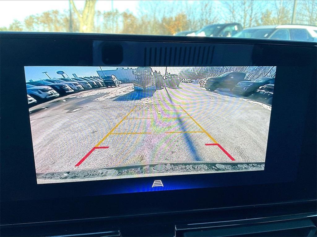 used 2024 Chevrolet TrailBlazer car, priced at $23,423