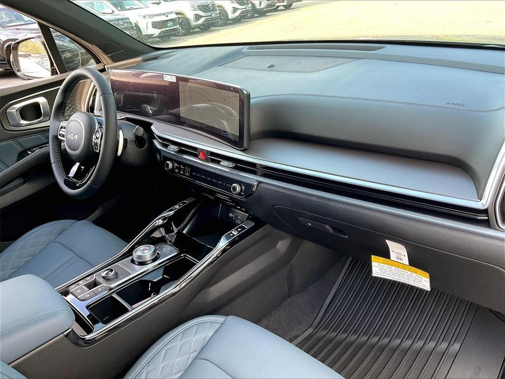 new 2025 Kia Sorento Hybrid car, priced at $42,357