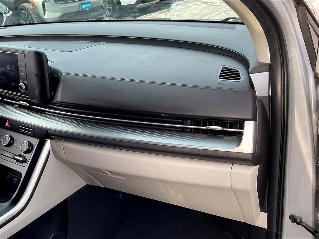 used 2022 Kia Carnival car, priced at $23,953