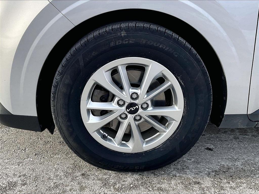 used 2022 Kia Carnival car, priced at $23,953