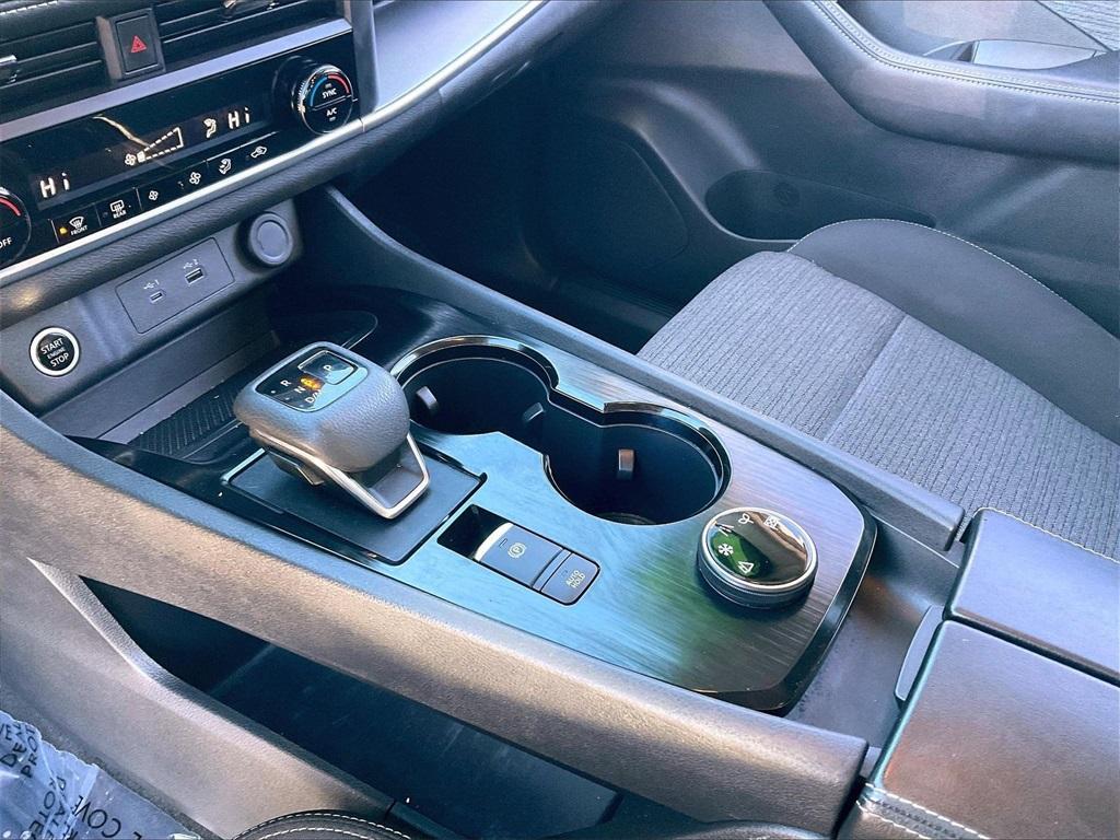 used 2023 Nissan Rogue car, priced at $17,987