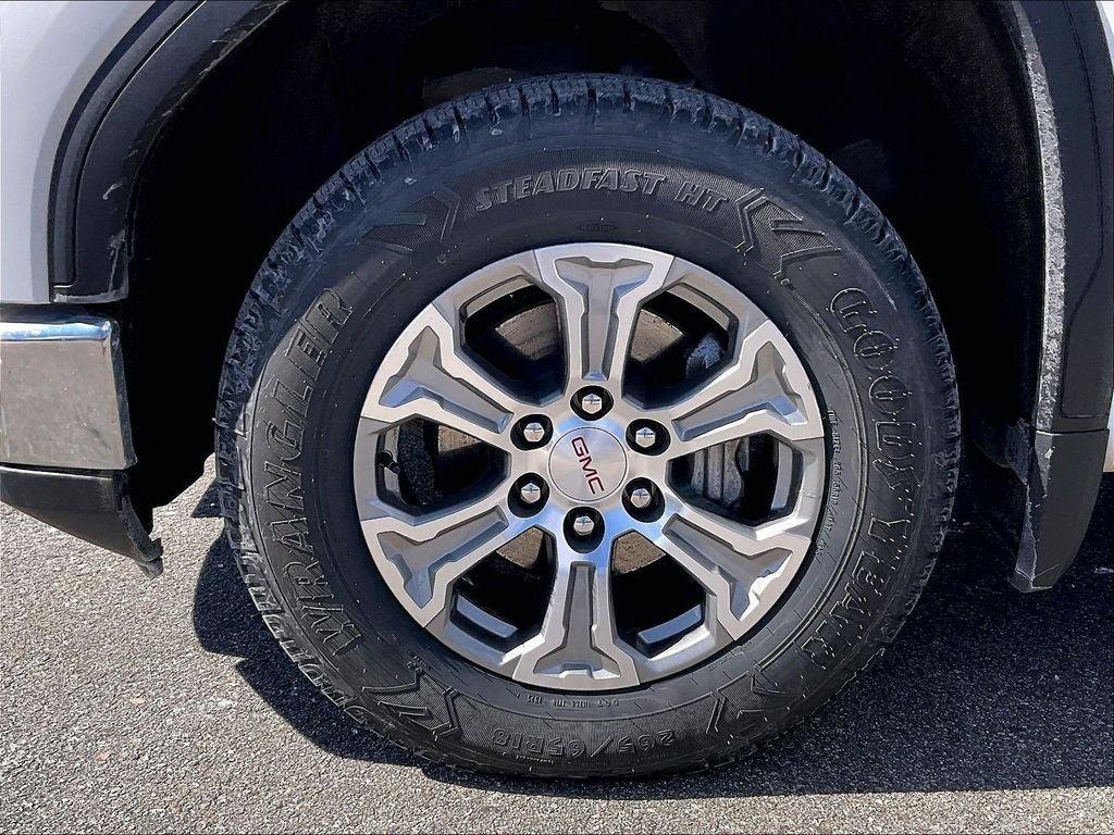 used 2024 GMC Sierra 1500 car, priced at $44,926