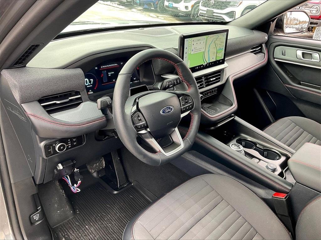 used 2025 Ford Explorer car, priced at $39,673