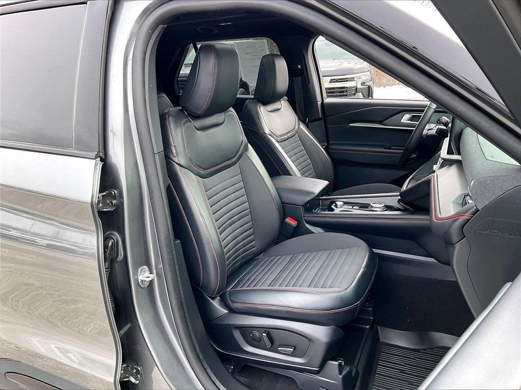 used 2025 Ford Explorer car, priced at $39,673