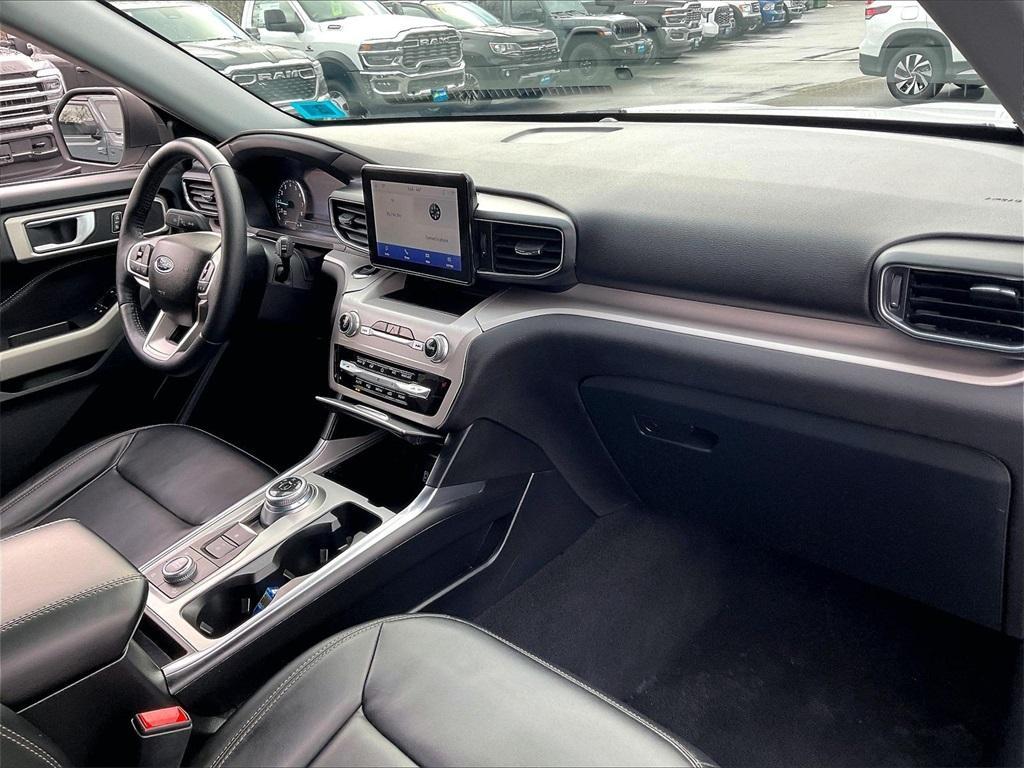 used 2023 Ford Explorer car, priced at $27,989