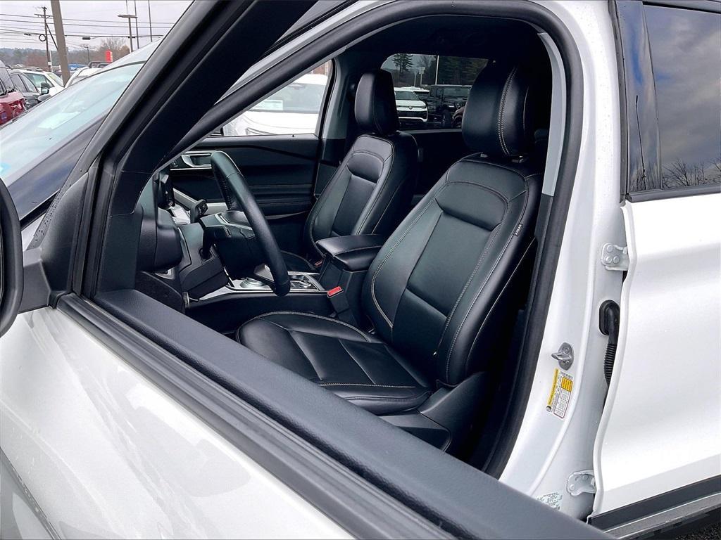 used 2023 Ford Explorer car, priced at $27,989
