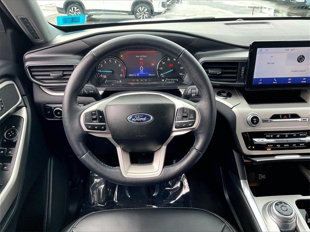 used 2023 Ford Explorer car, priced at $27,989