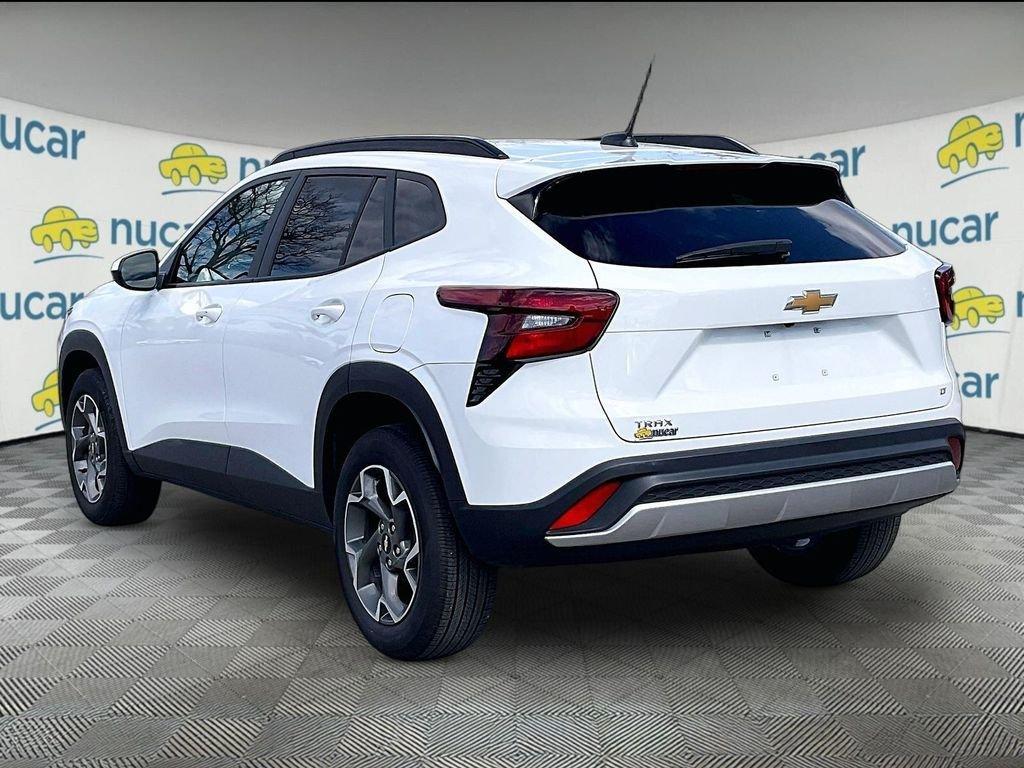 used 2025 Chevrolet Trax car, priced at $21,436