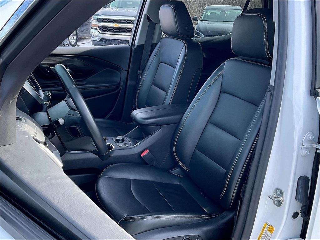 used 2024 GMC Terrain car, priced at $24,323