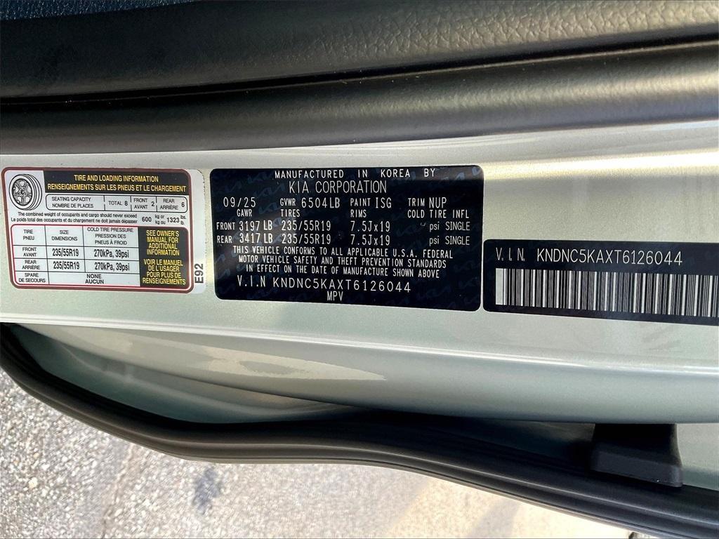 new 2026 Kia Carnival Hybrid car, priced at $42,521