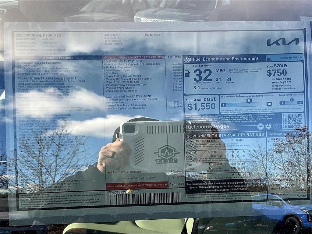 new 2026 Kia Carnival Hybrid car, priced at $42,521