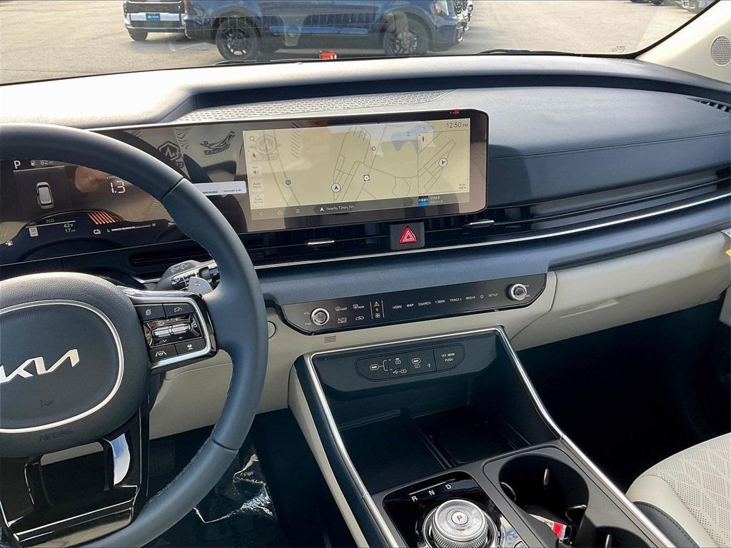 new 2026 Kia Carnival Hybrid car, priced at $42,521