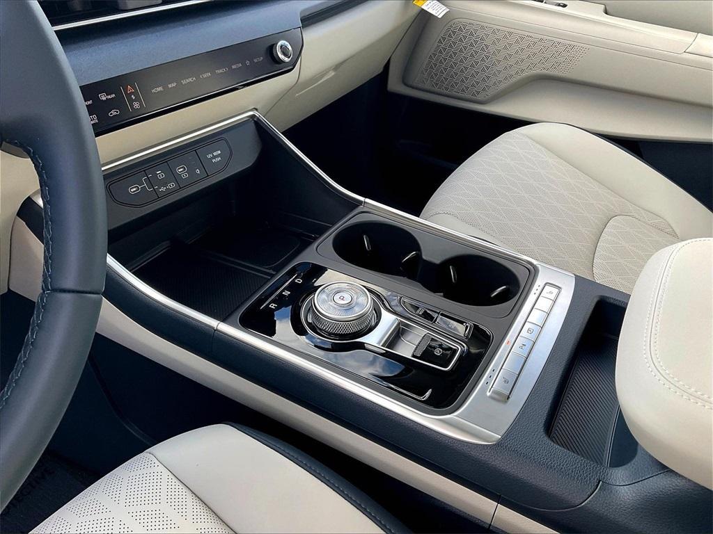 new 2026 Kia Carnival Hybrid car, priced at $42,521