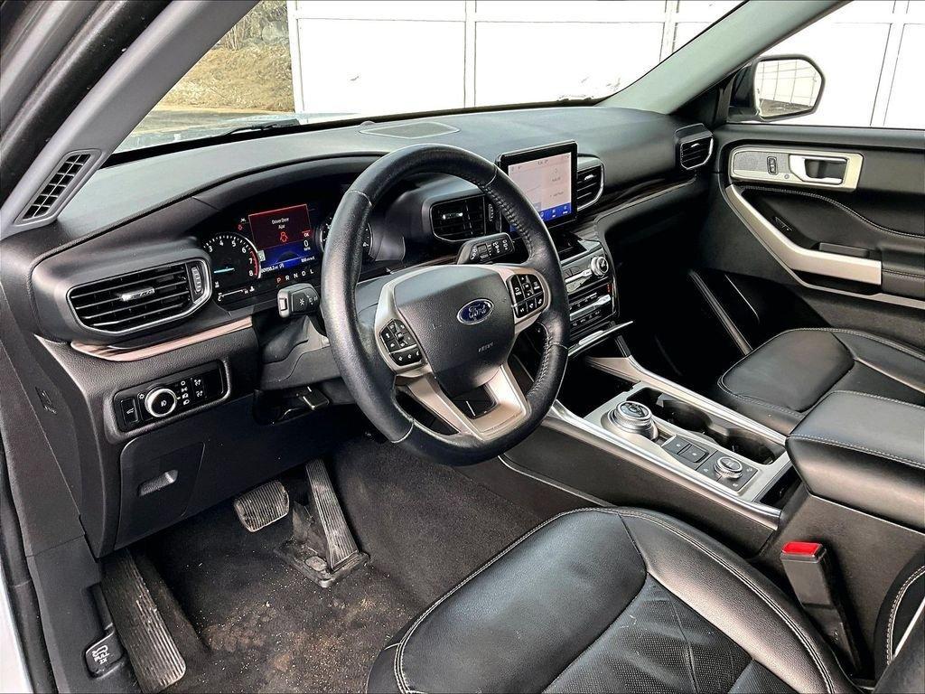 used 2023 Ford Explorer car