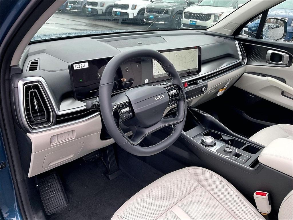 new 2026 Kia Sorento Hybrid car, priced at $40,285