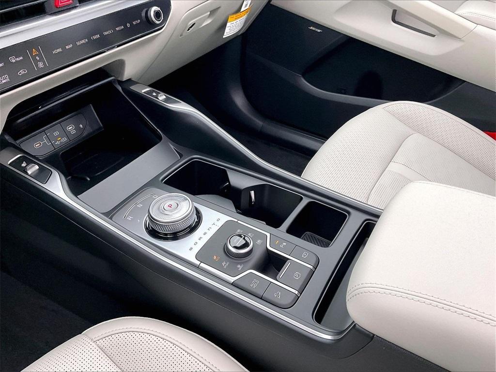 new 2026 Kia Sorento Hybrid car, priced at $40,285