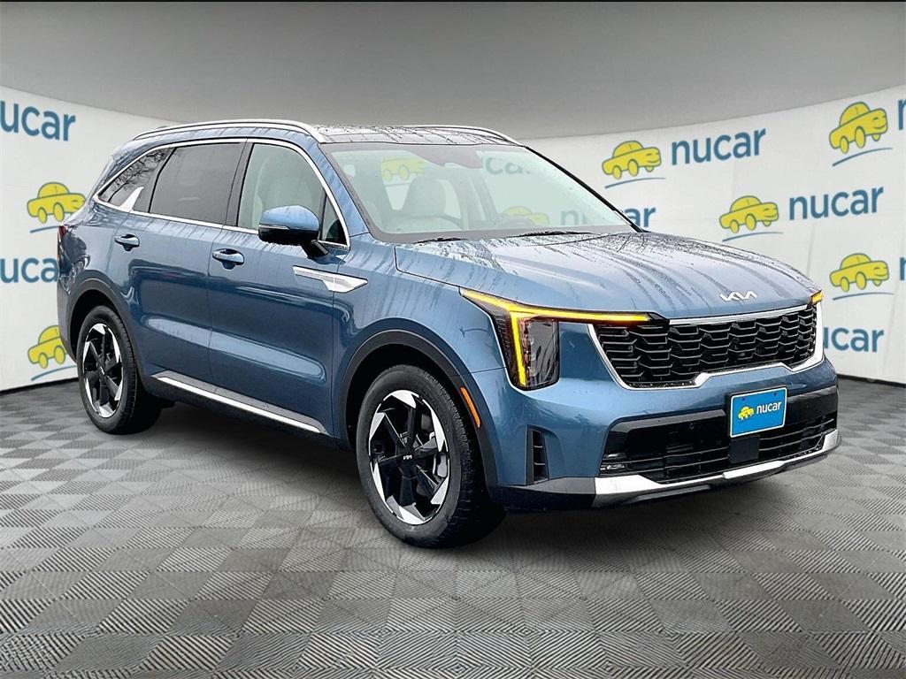 new 2026 Kia Sorento Hybrid car, priced at $40,285