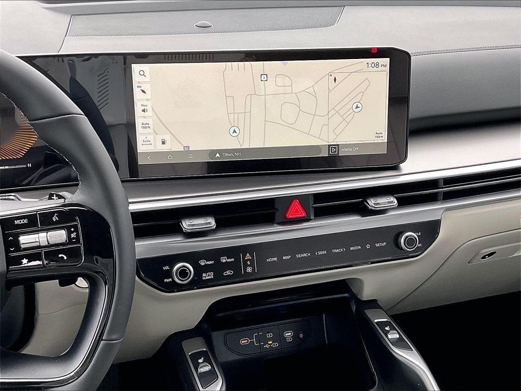 new 2026 Kia Sorento Hybrid car, priced at $40,285