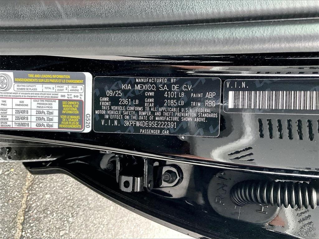 new 2025 Kia K4 car, priced at $25,071