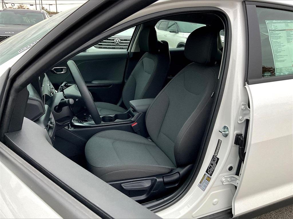 new 2025 Kia K4 car, priced at $22,661