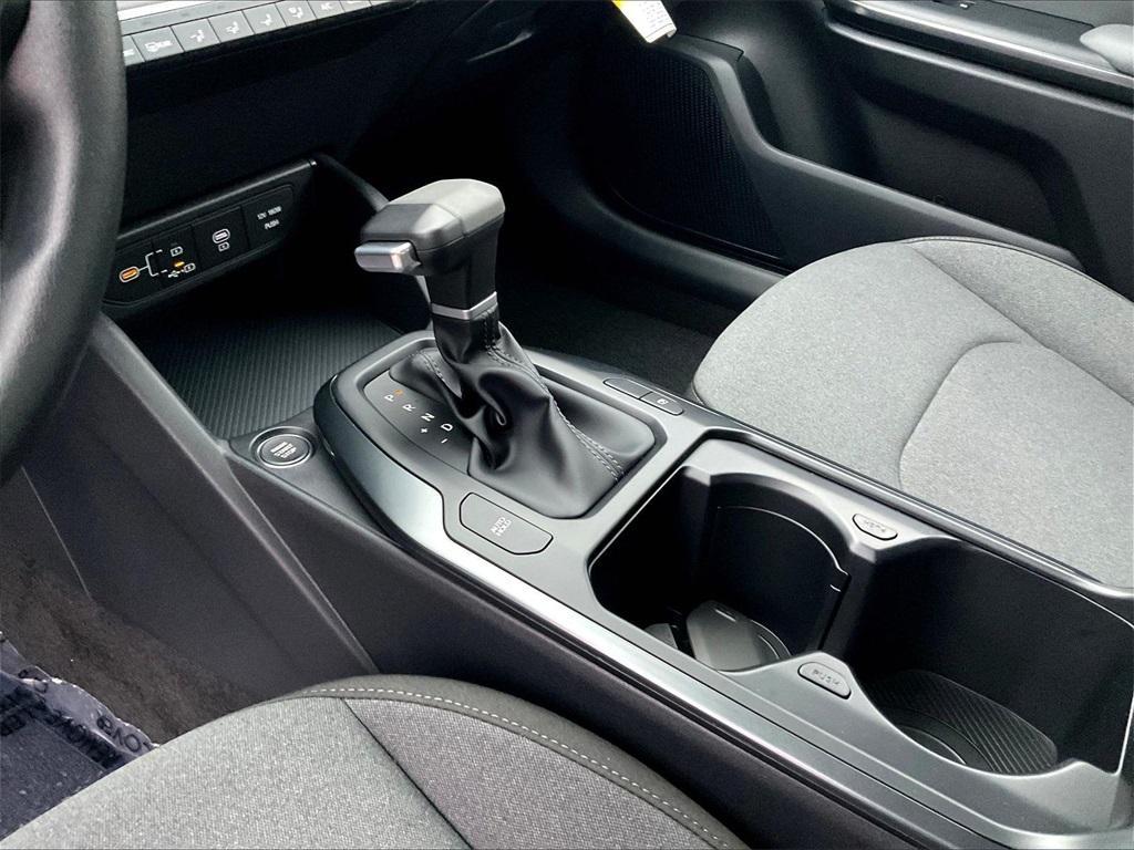 new 2025 Kia K4 car, priced at $22,661
