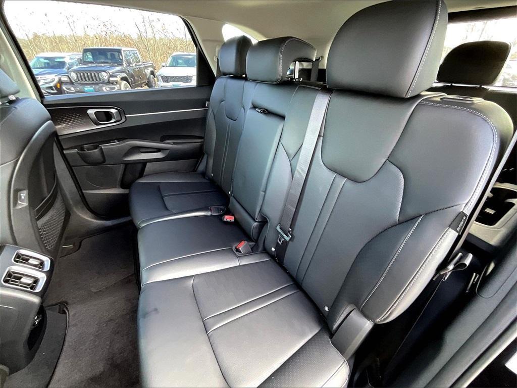 new 2026 Kia Sorento car, priced at $35,865