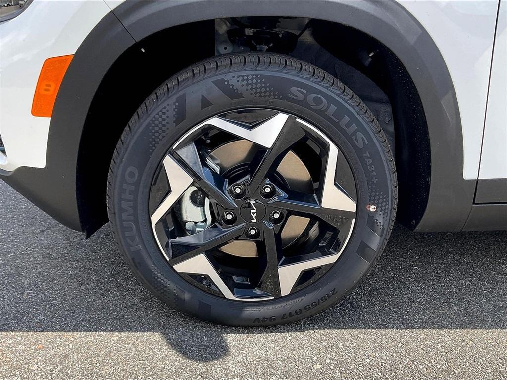 new 2026 Kia Seltos car, priced at $27,270