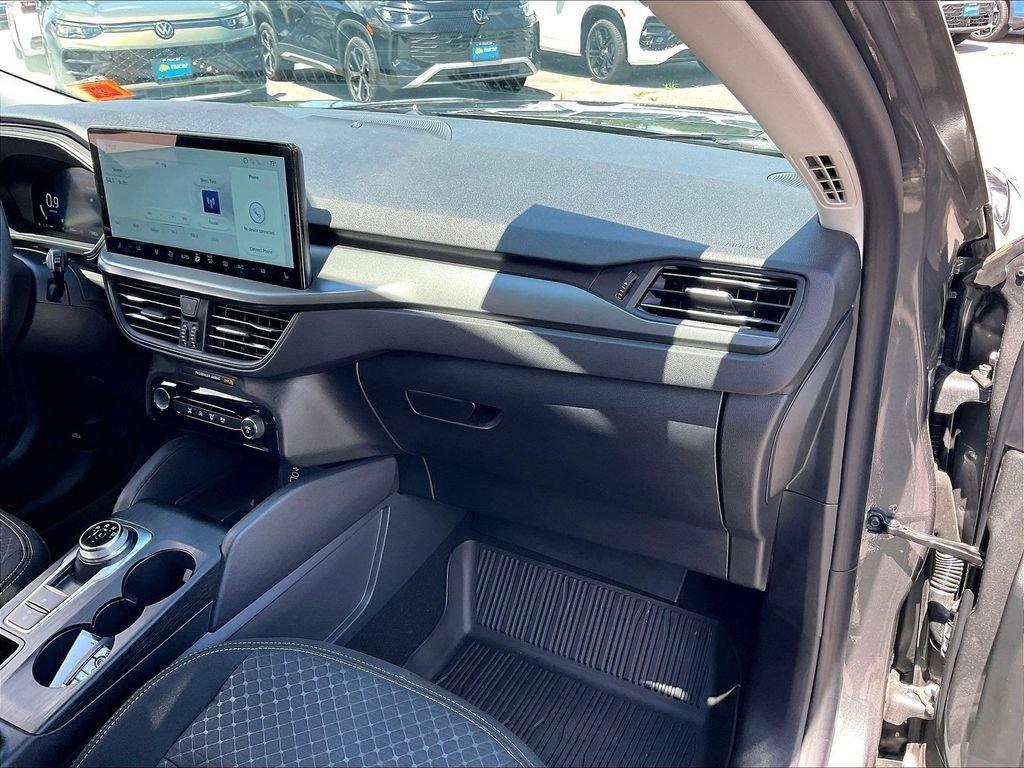 used 2025 Ford Escape car, priced at $27,028