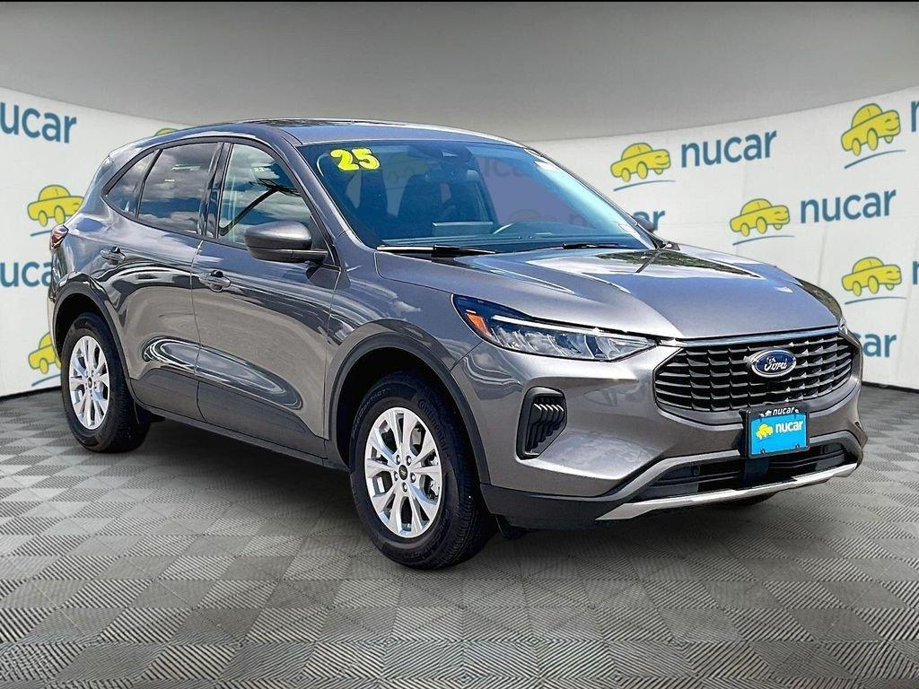 used 2025 Ford Escape car, priced at $27,028