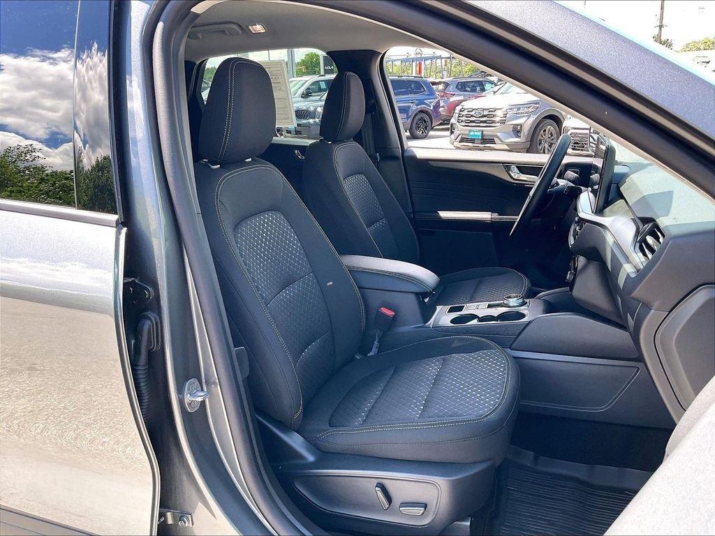 used 2025 Ford Escape car, priced at $27,028