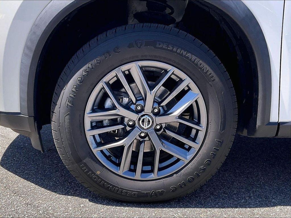 used 2021 Nissan Rogue car, priced at $17,376