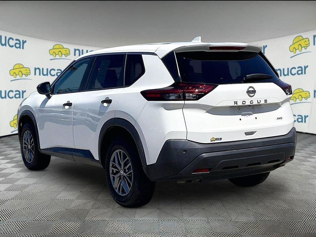 used 2021 Nissan Rogue car, priced at $17,376