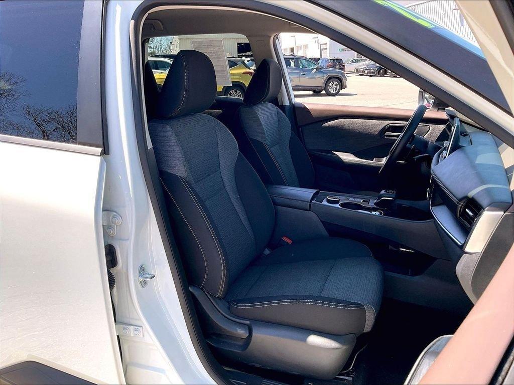 used 2021 Nissan Rogue car, priced at $17,376