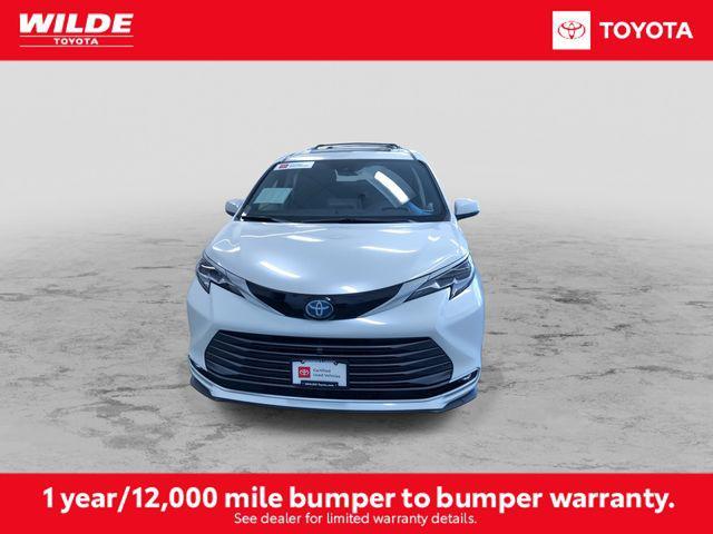 used 2021 Toyota Sienna car, priced at $39,376